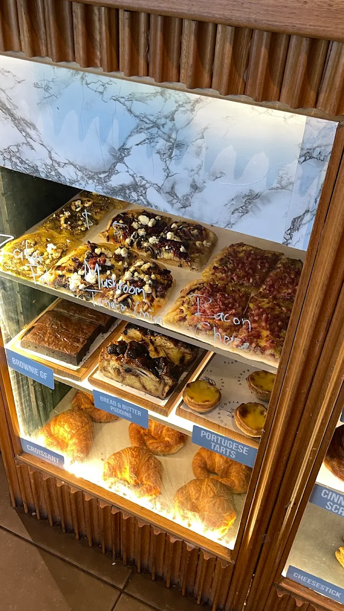 Vibe, Cornucopia Bakery