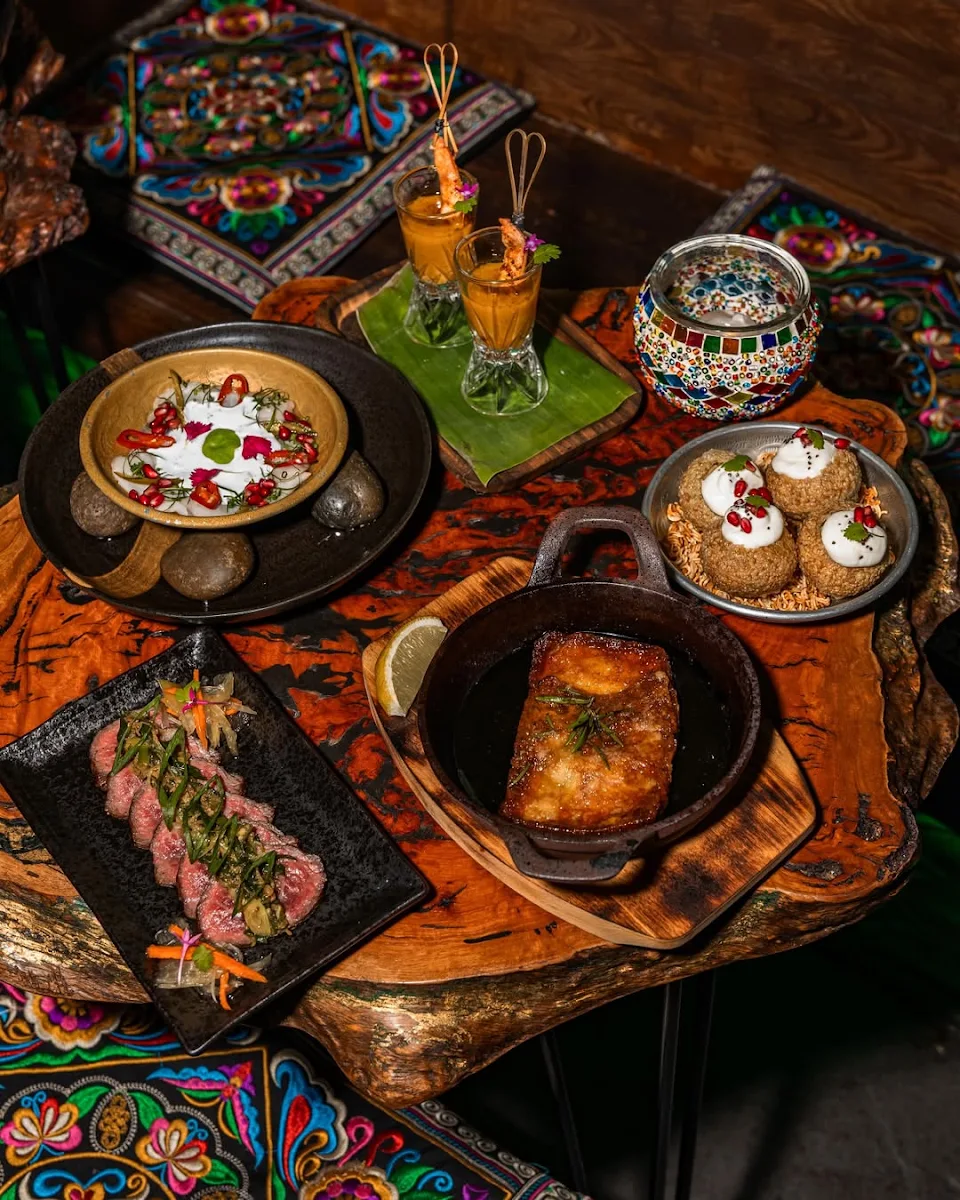 Food & drink, Baby Dragon Bar