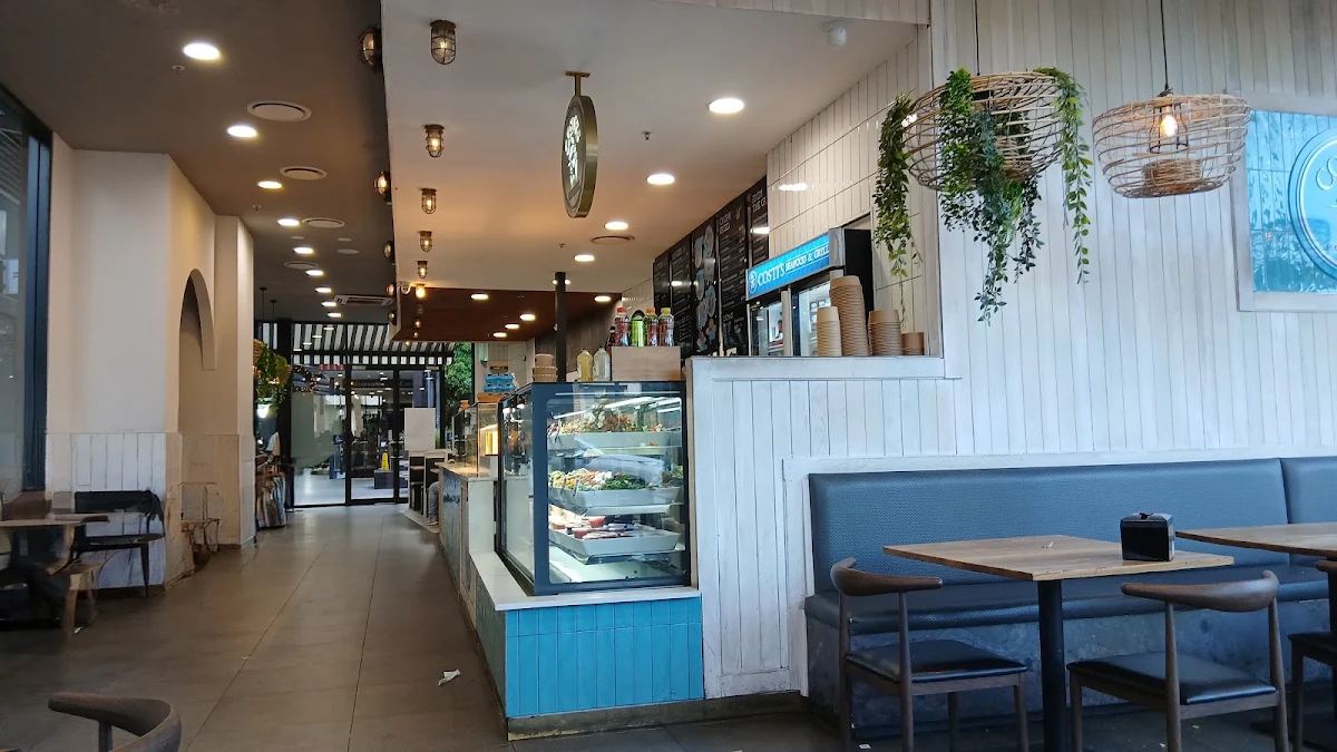 Vibe, Costi’s Seafood and Grill