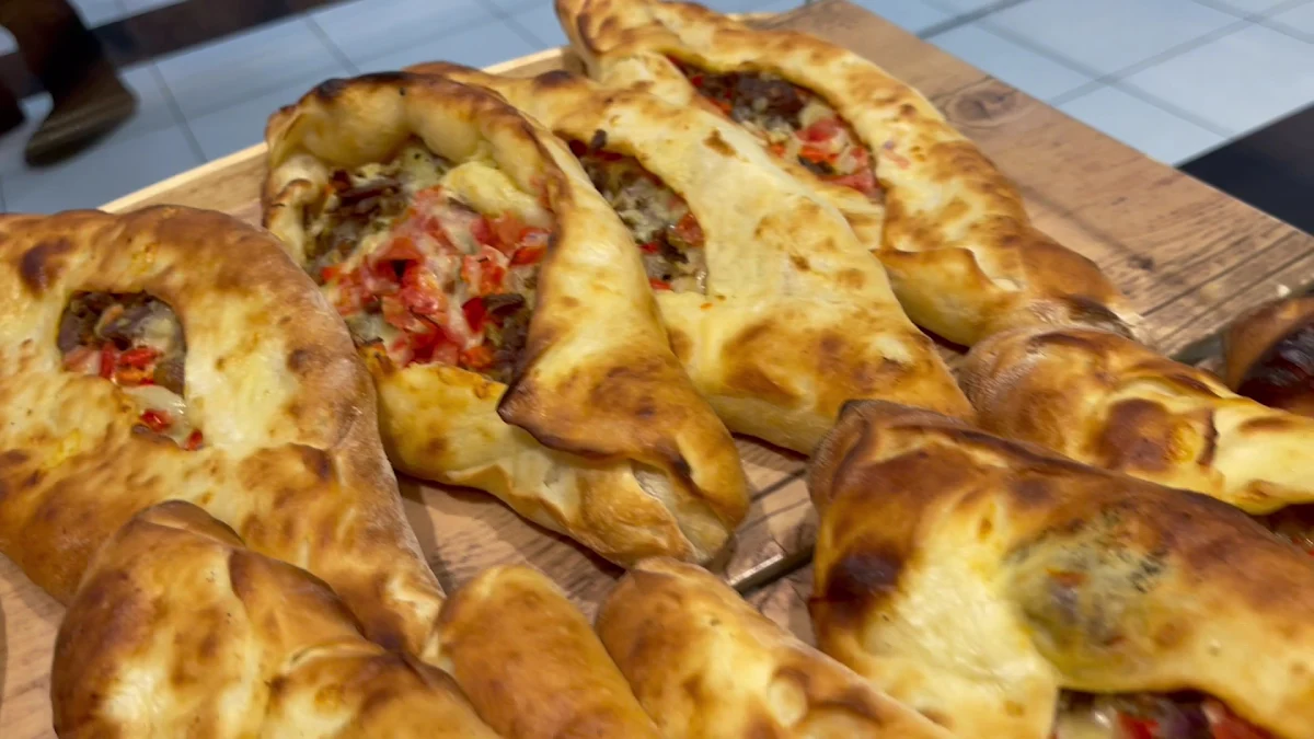 Food & drink, Yiros Kravings