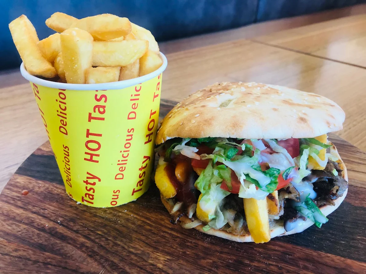 Food & drink, Yiros Kravings