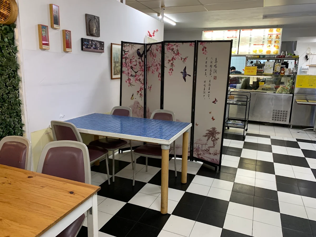 Vibe, Umina Asian Noodle & Chinese