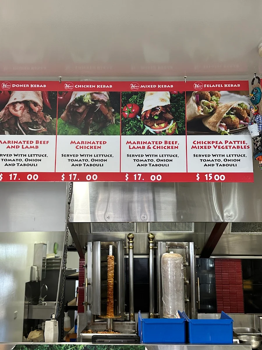 Menu, Kaan's kebabs -fish & chips