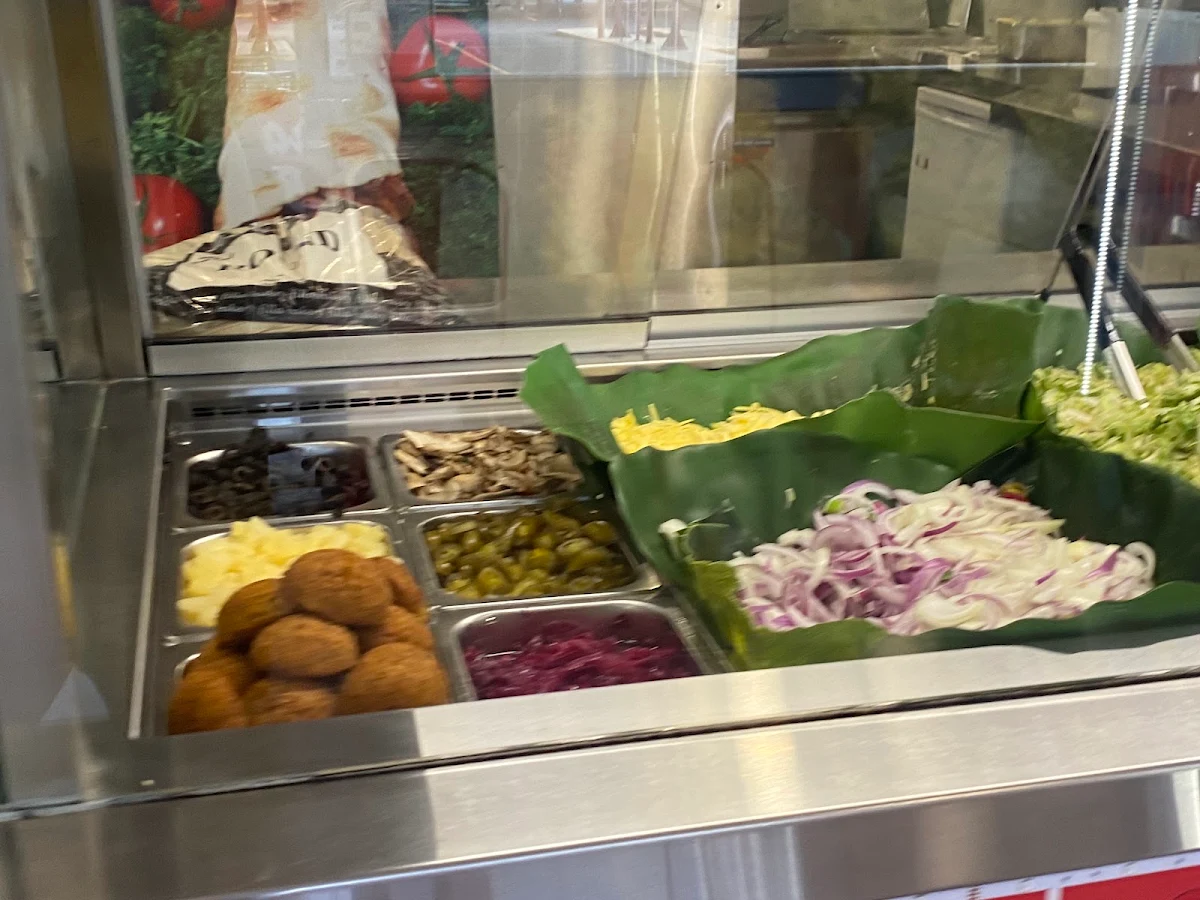 Vibe, Kaan's kebabs -fish & chips