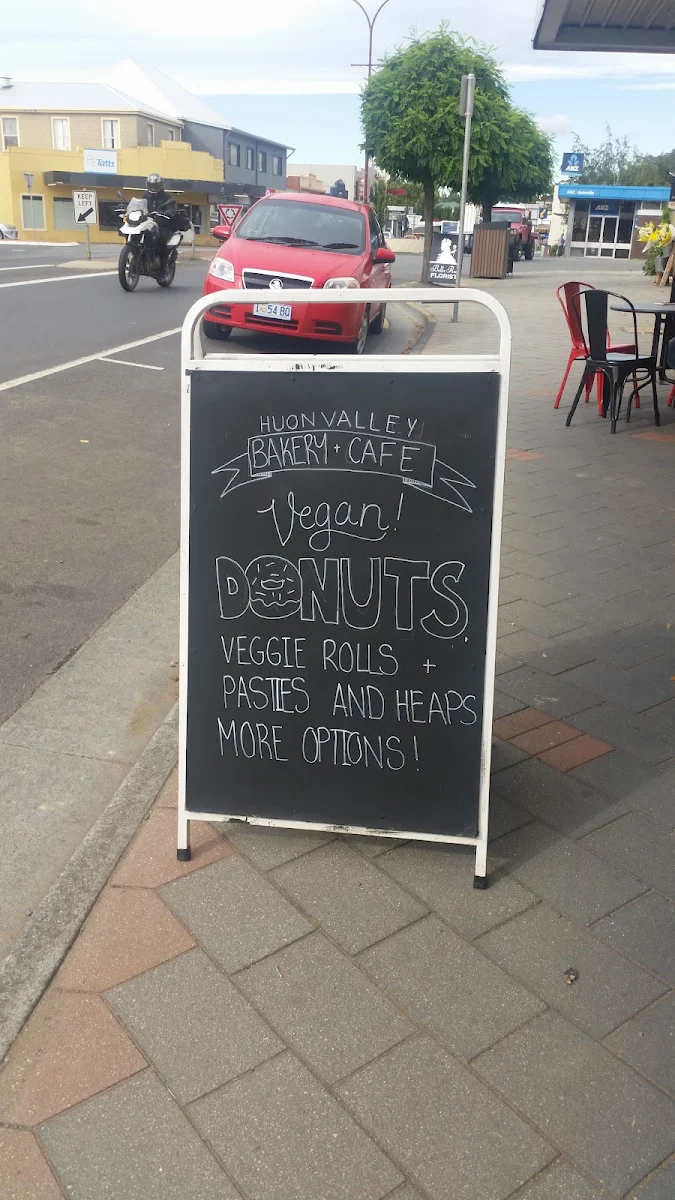 Menu, Huonvalley Bakery Cafe