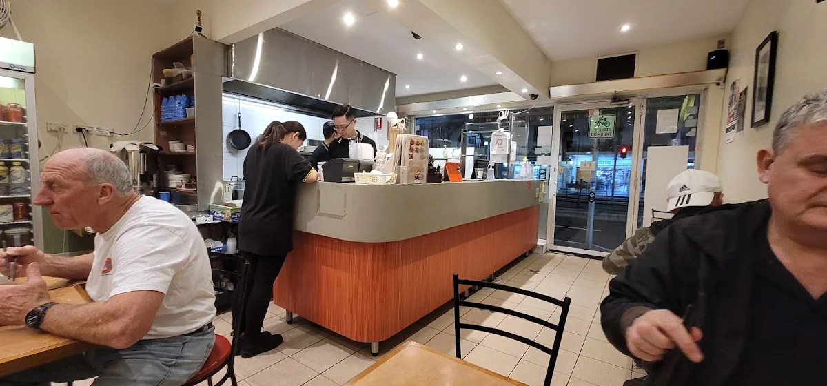 Vibe, The New Dong Dong Noodles