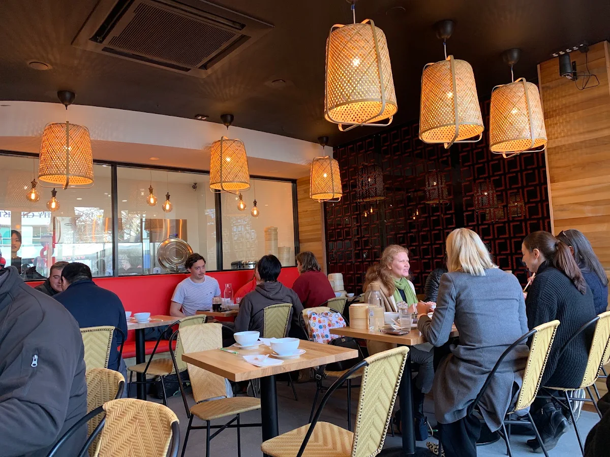Vibe, Dumpling King Canberra City