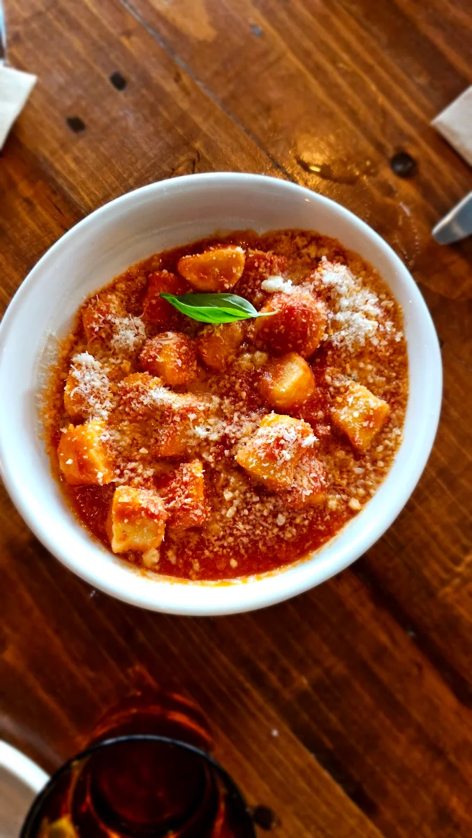 Food & drink, Pezzella’s Pizzeria and Bar