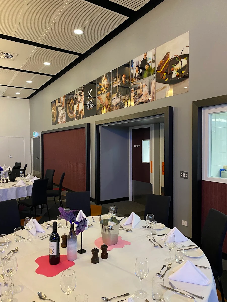 Vibe, Angliss Restaurant