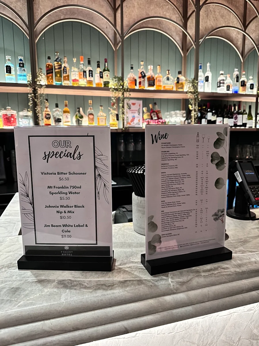 Menu, Forest Hotel