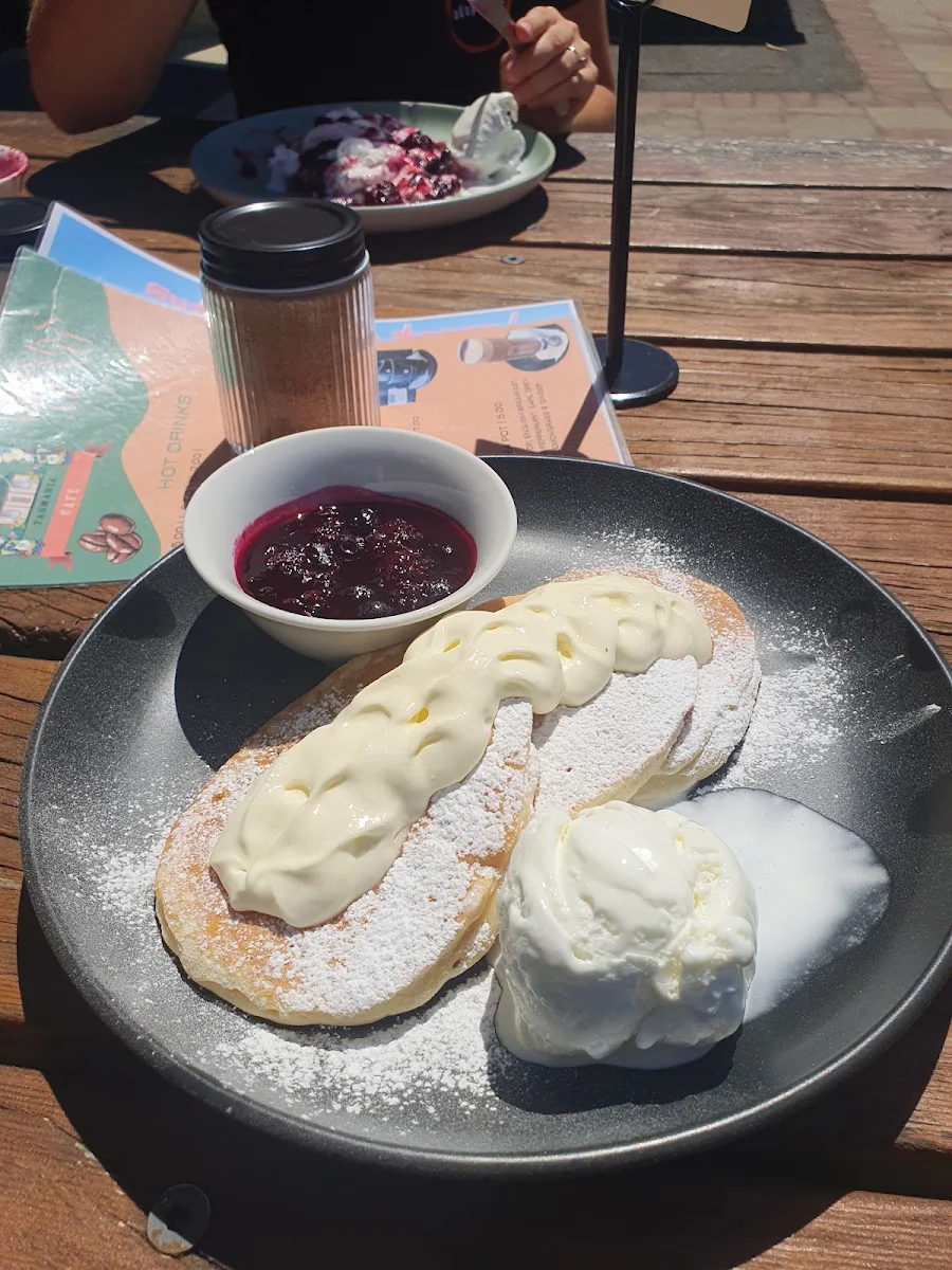 Food & drink photo 8