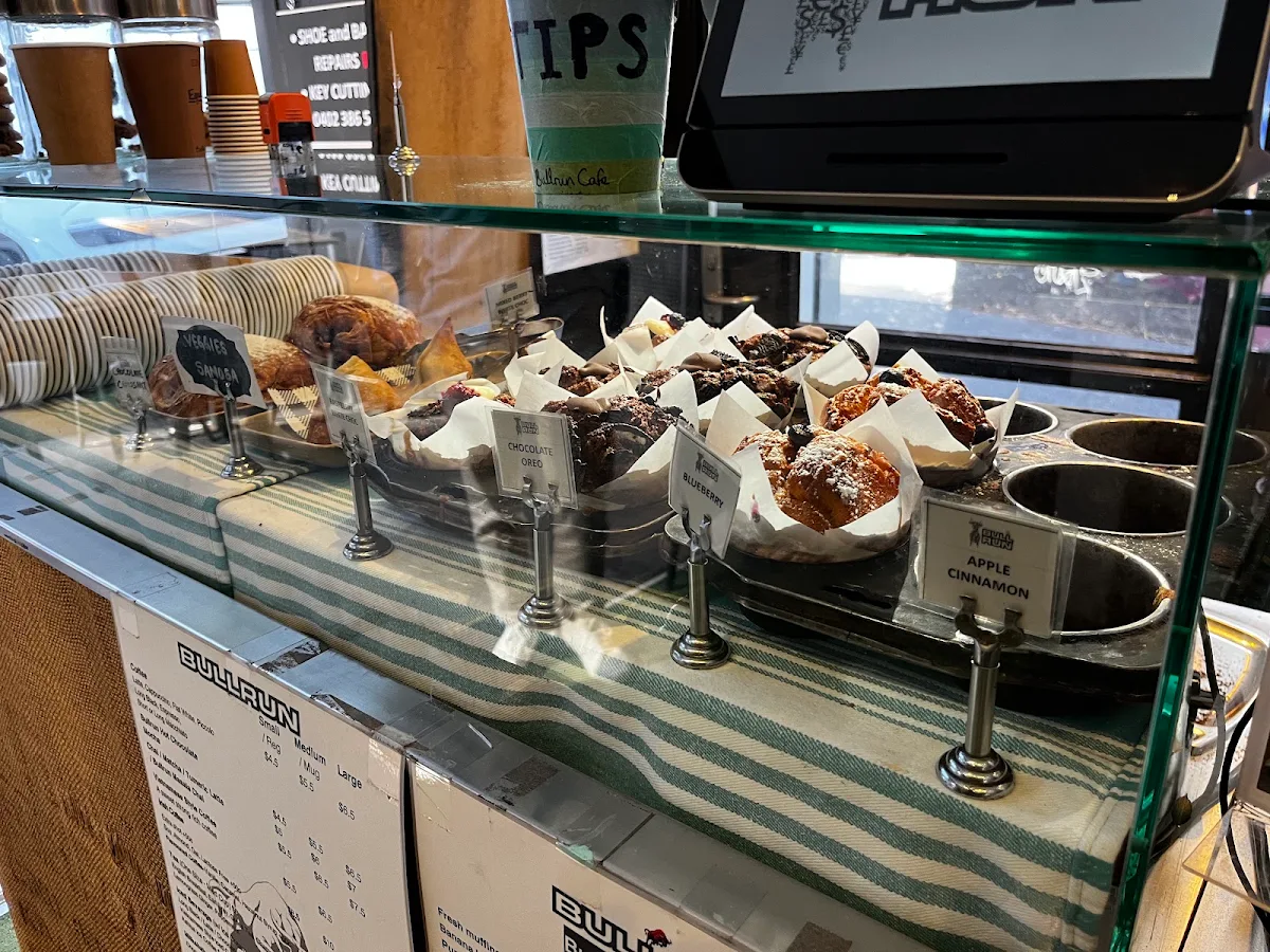 Vibe, Bullrun café