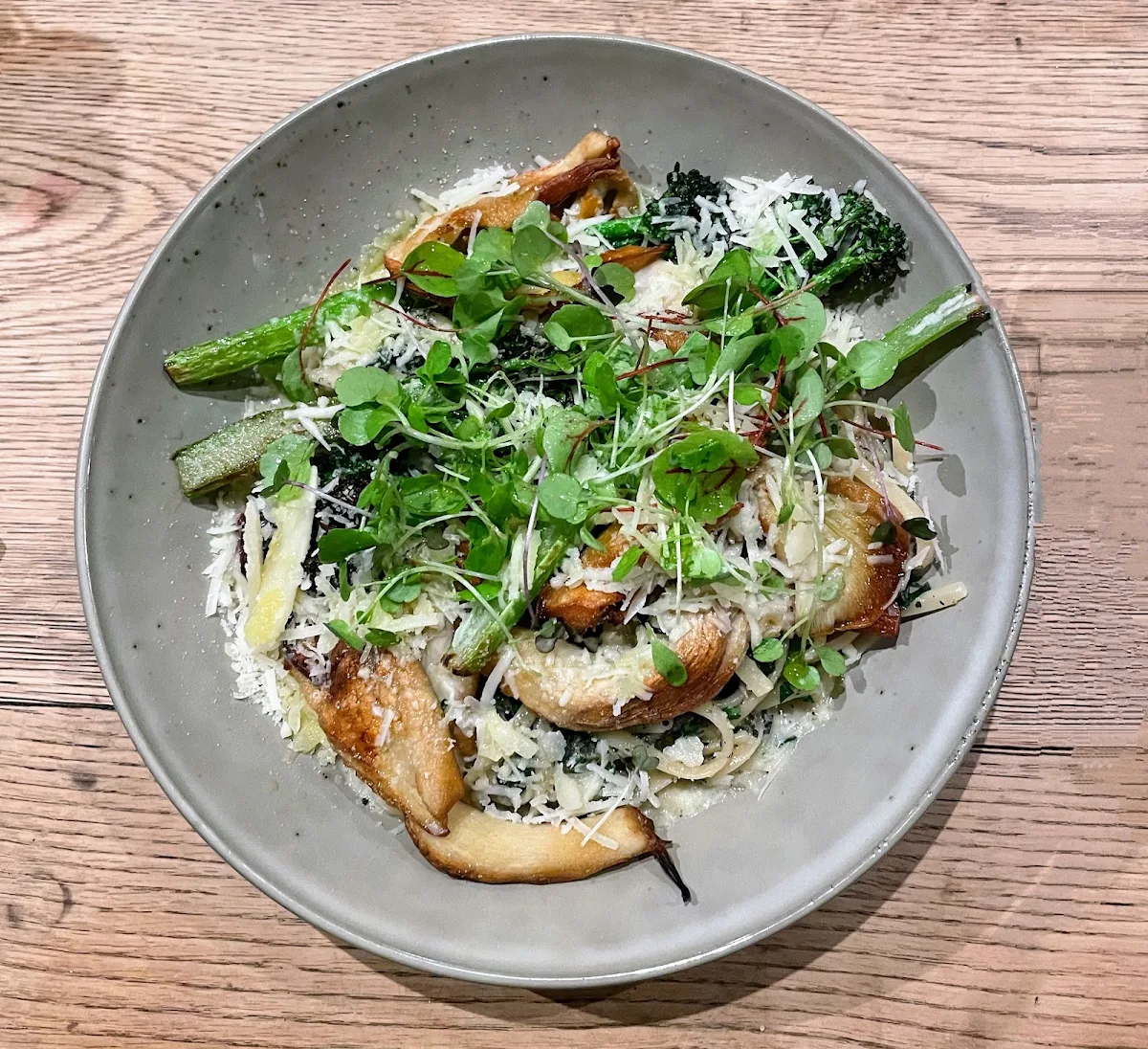 Food & drink, Roadvale Hotel