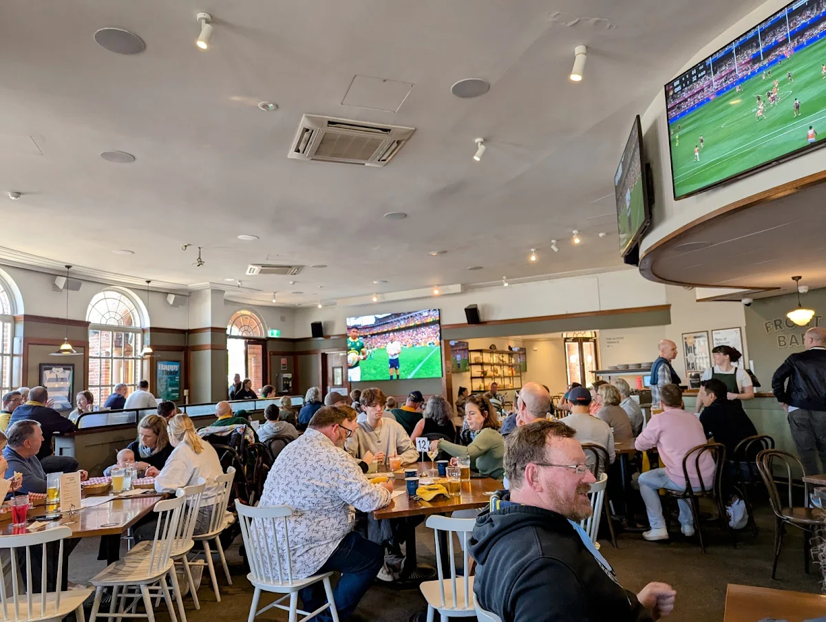 Vibe, The Greengate Hotel