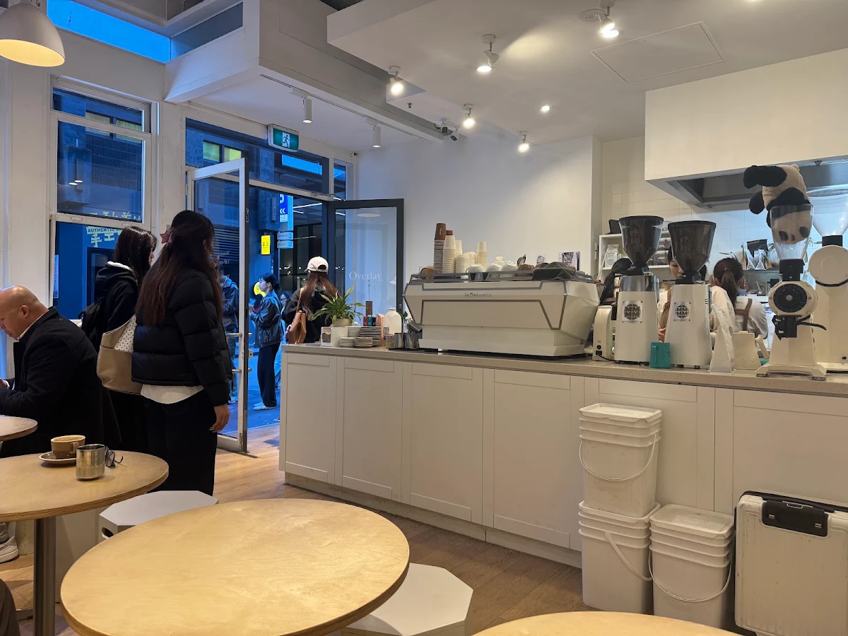 Vibe, Overlay Coffee