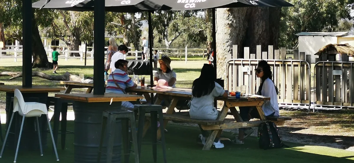 Vibe, The Henley Brook