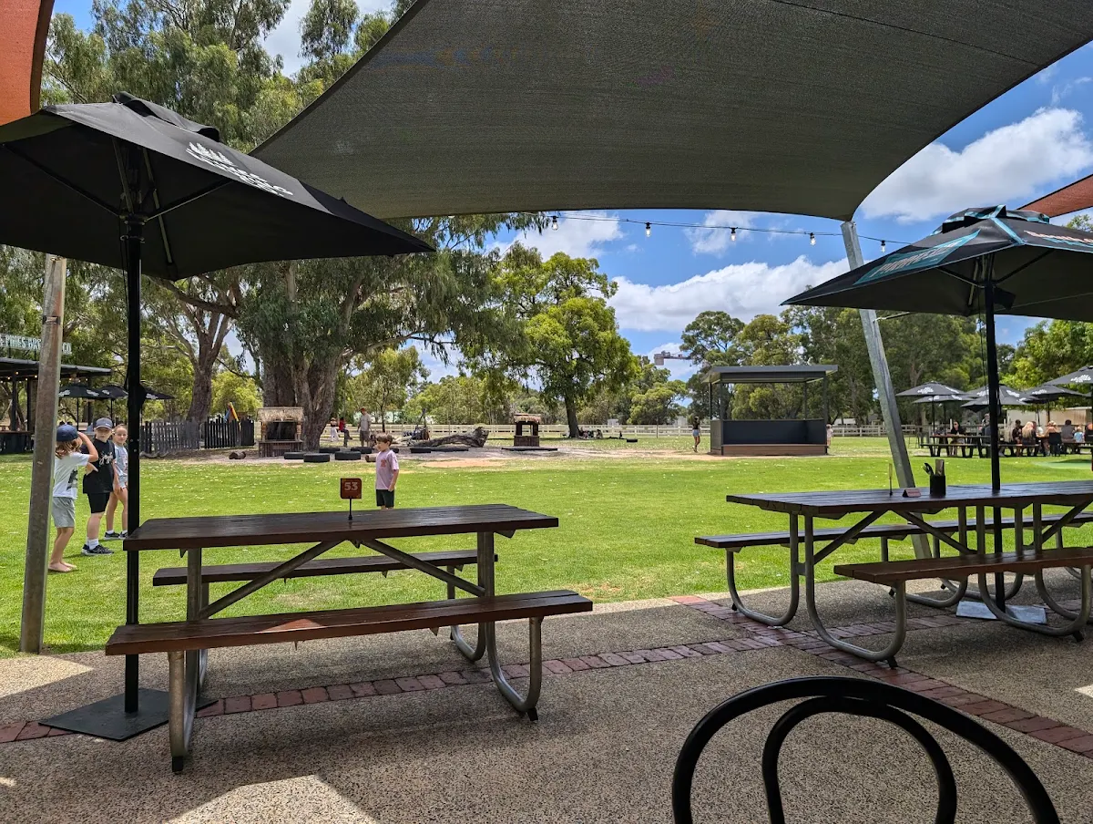 Vibe, The Henley Brook