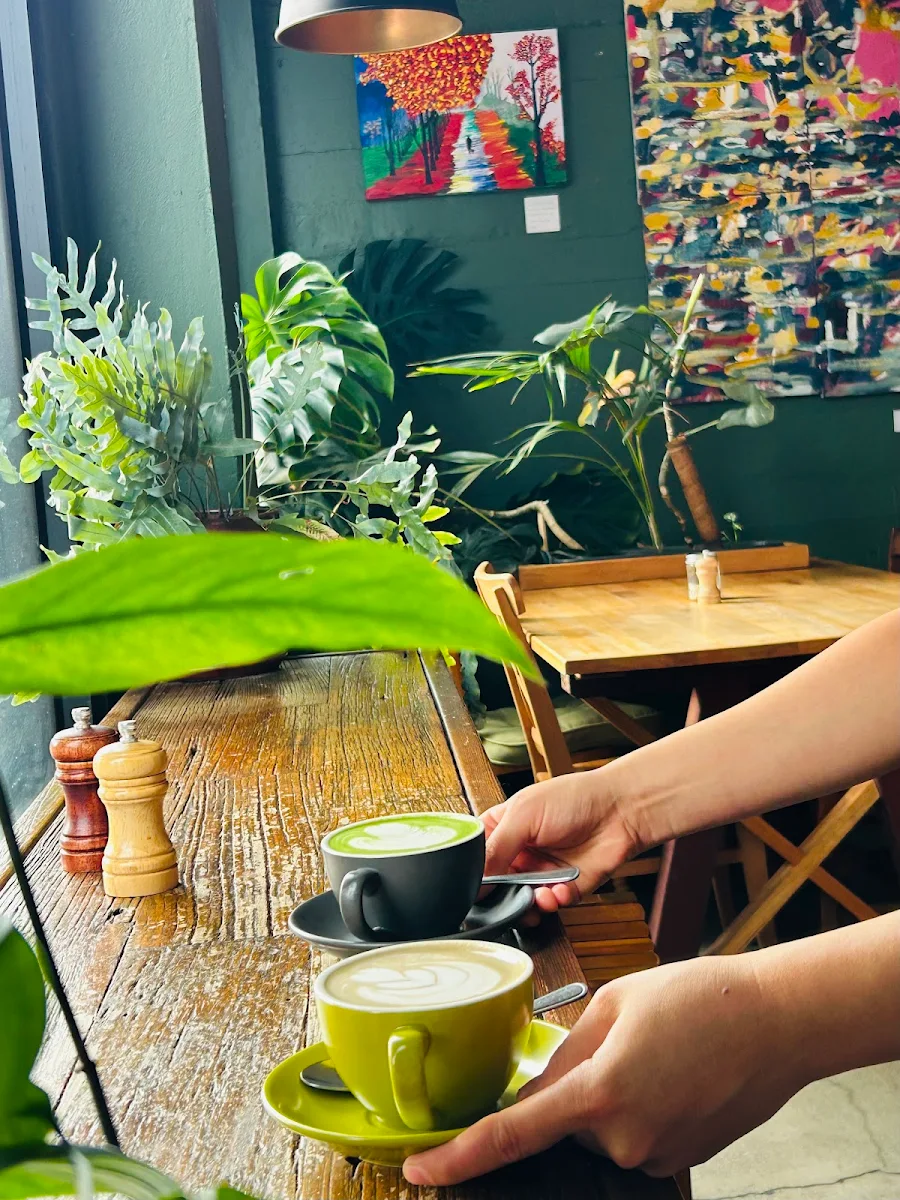 Food & drink, Earthy Eats