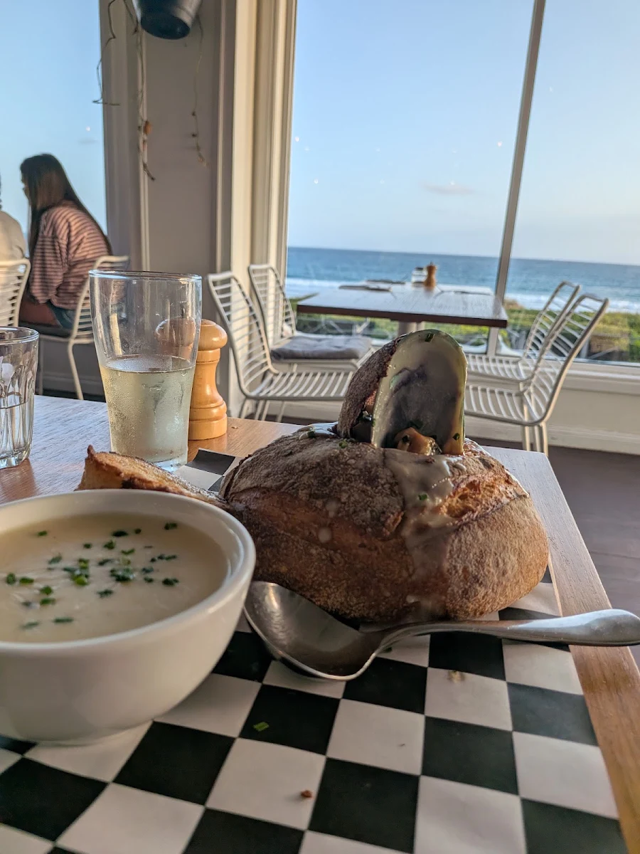 Food & drink, Seaview Warrnambool