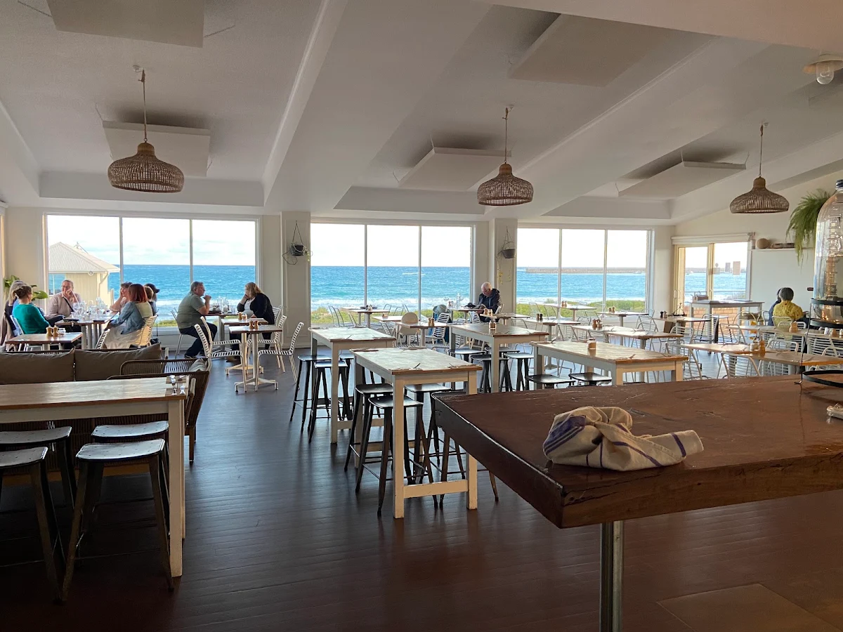 Vibe, Seaview Warrnambool
