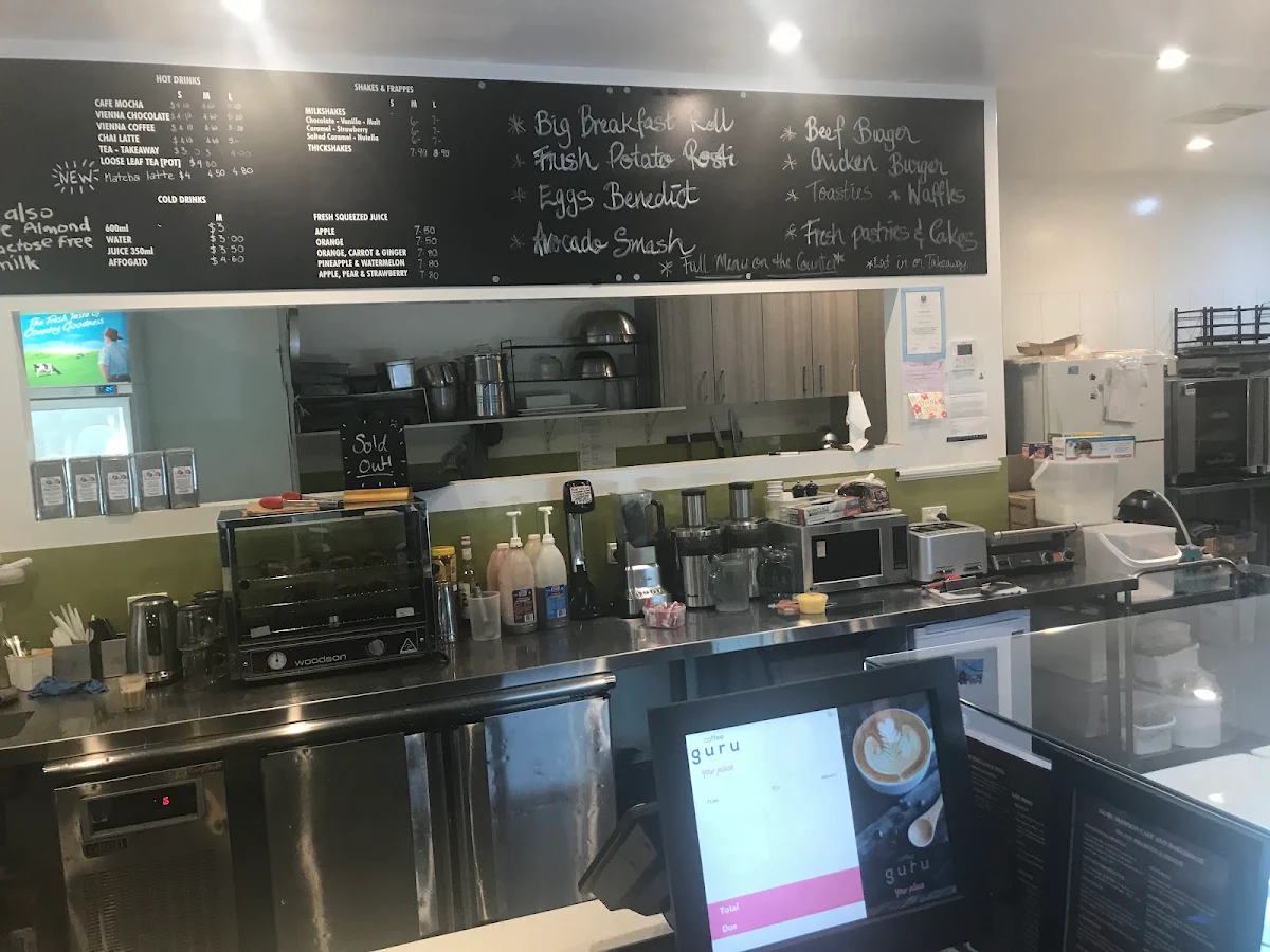 Vibe, Guru Mawson Cafe and Bakehouse