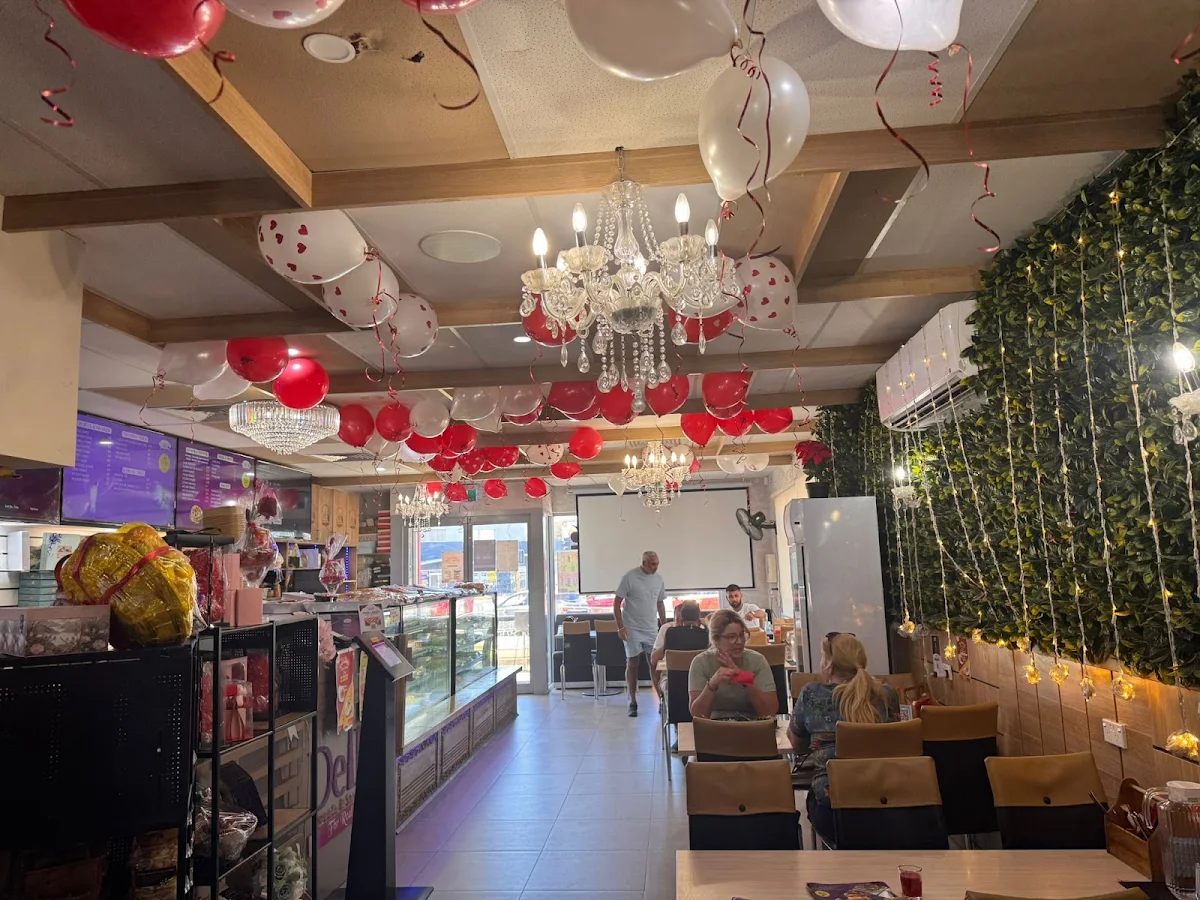 Vibe, Delhi6 Sweets & Savouries - Indian Restaurant in Wanneroo