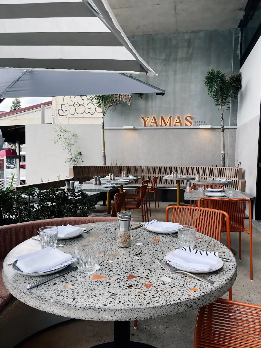 Vibe, Yamas Greek & Drink