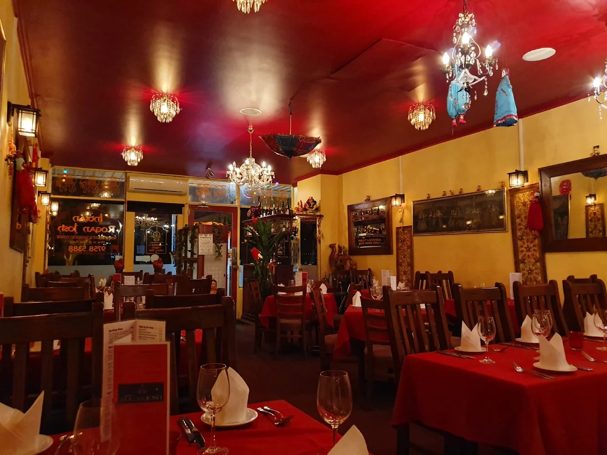 Vibe, Indian Rogan Josh - Ferntree Gully
