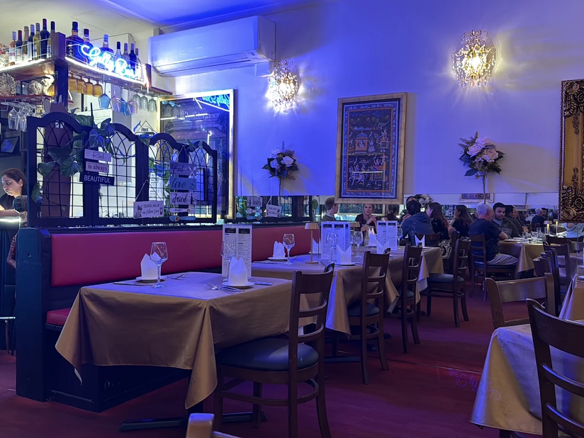 Vibe, Indian Rogan Josh - Ferntree Gully