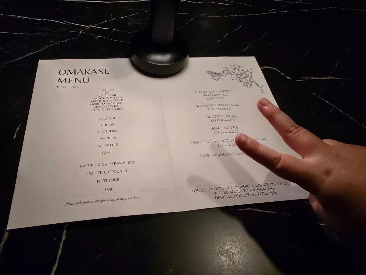 Menu, LuMi Dining