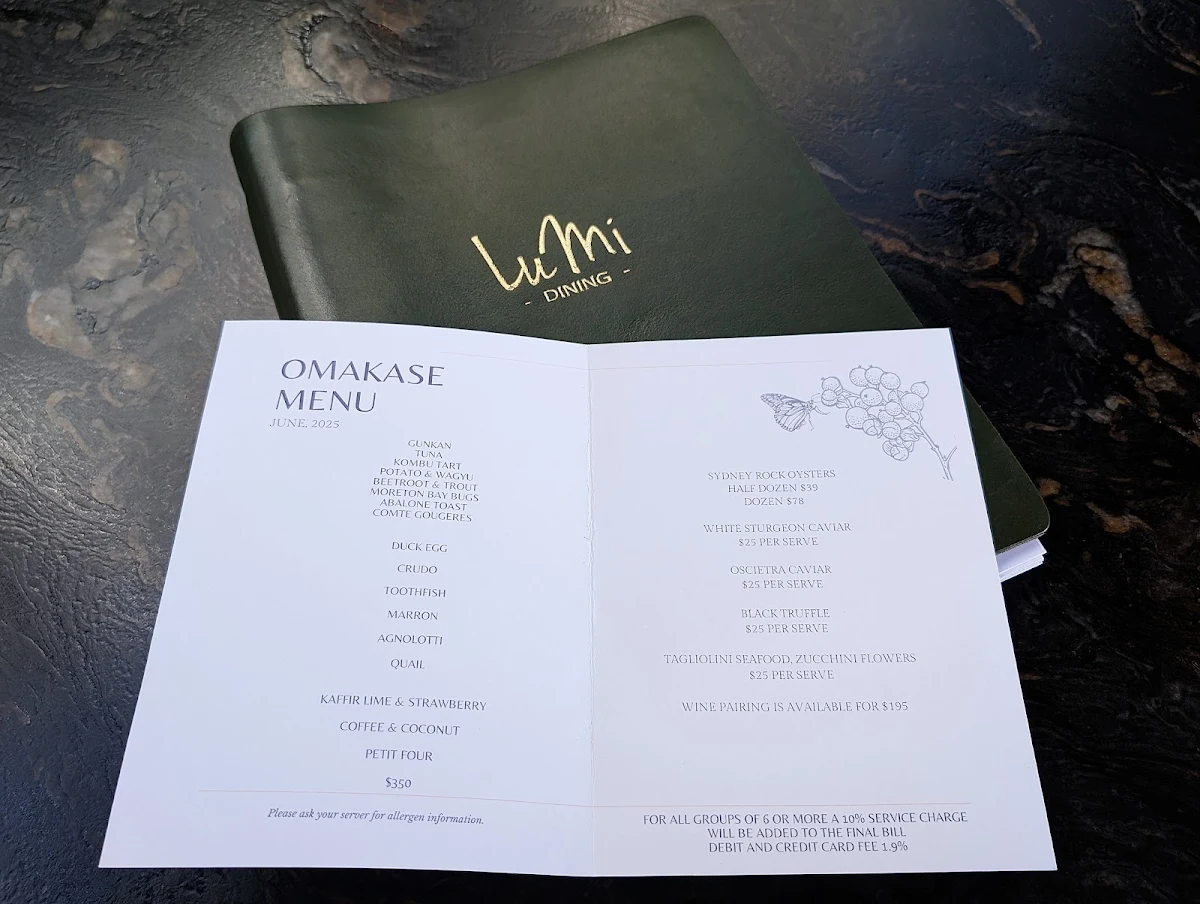Menu, LuMi Dining