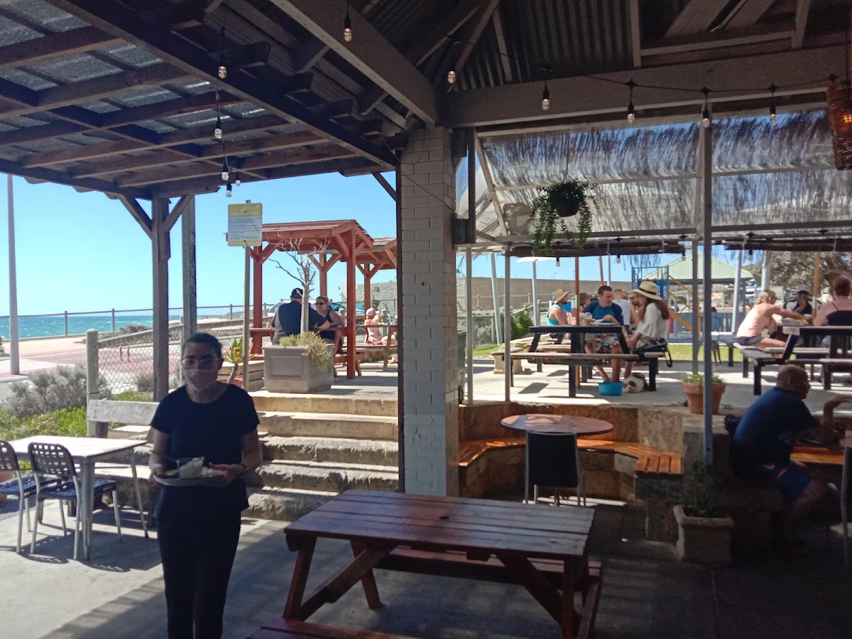 Vibe, Orion Cafe