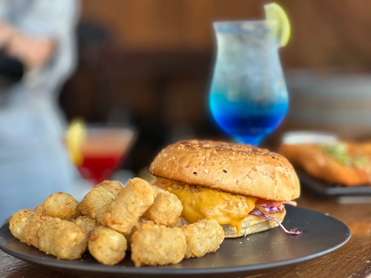 Food & drink, The Double Barrel Bar