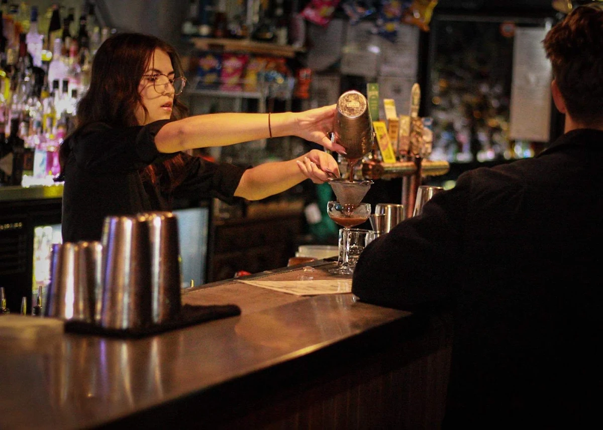 Vibe, The Double Barrel Bar
