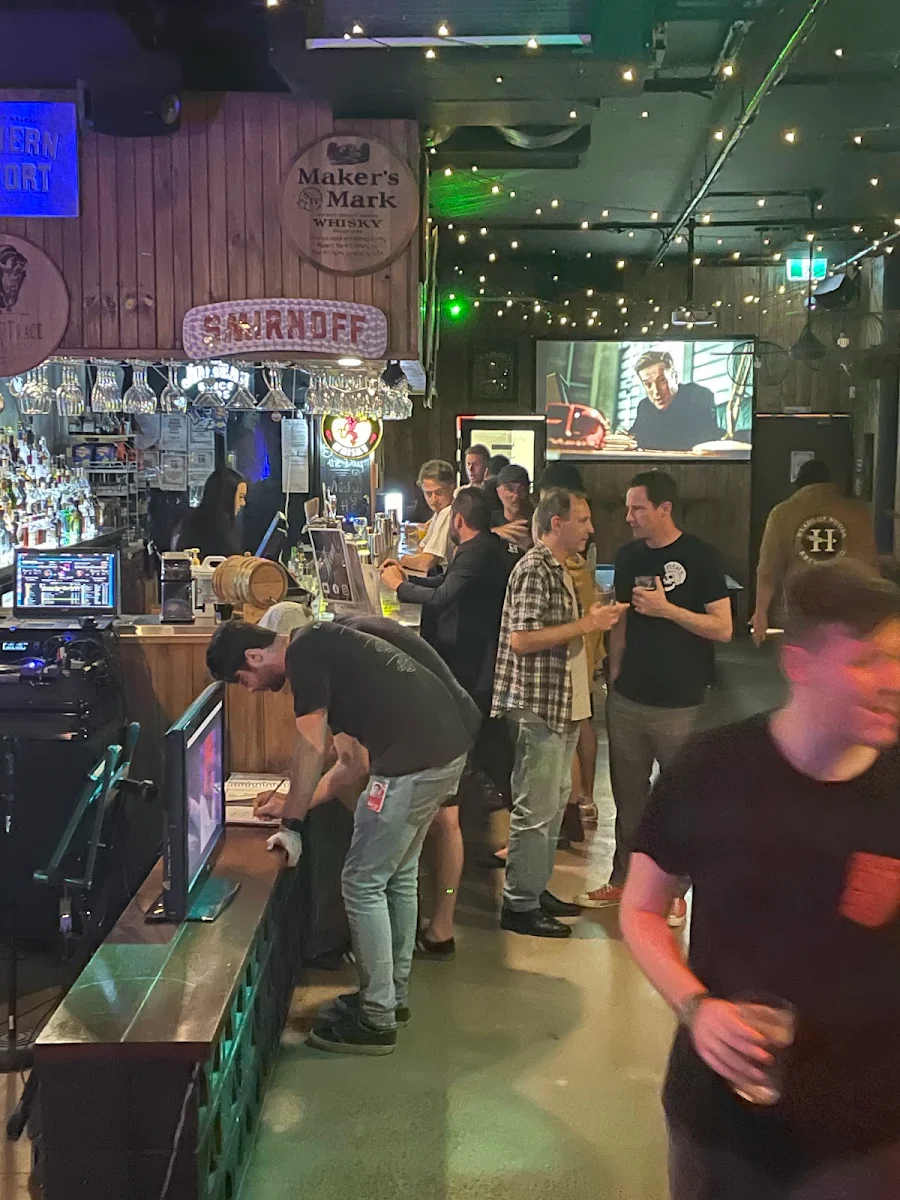 Vibe, The Double Barrel Bar