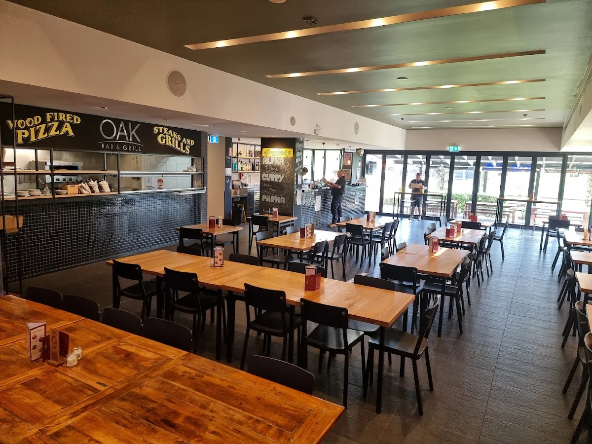 Vibe, Oak Bar & Grill