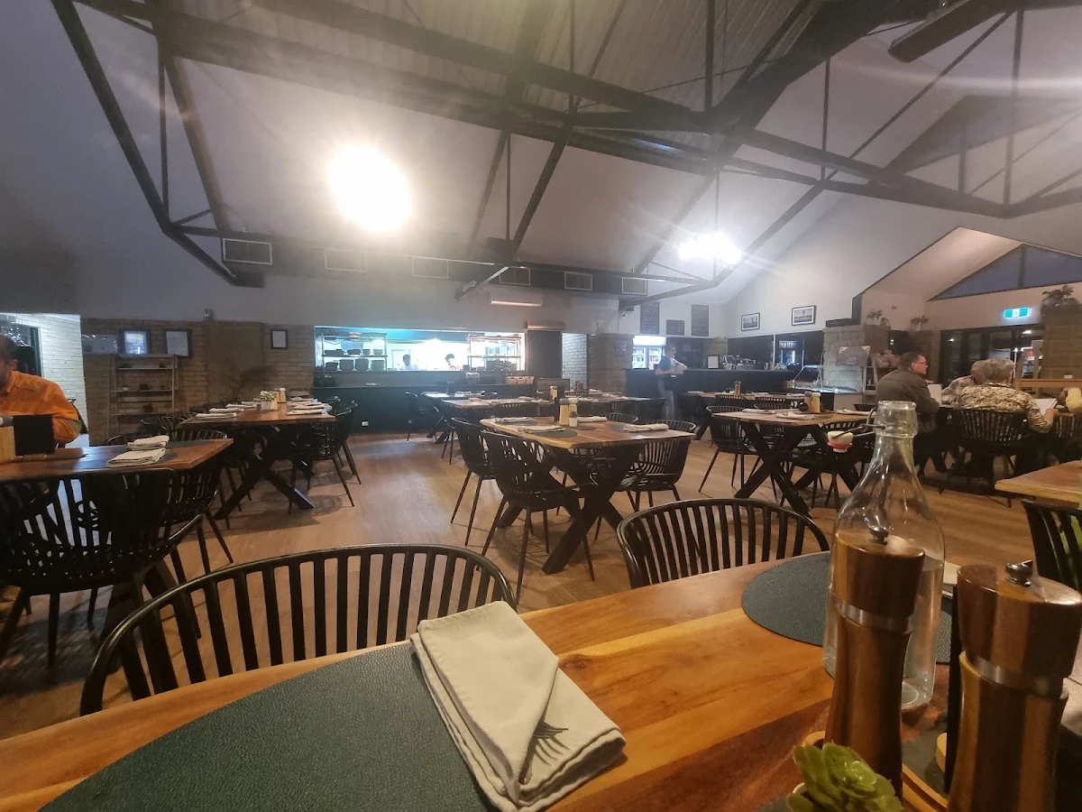 Vibe, Woolshed Baa & Grill and Baa-rista