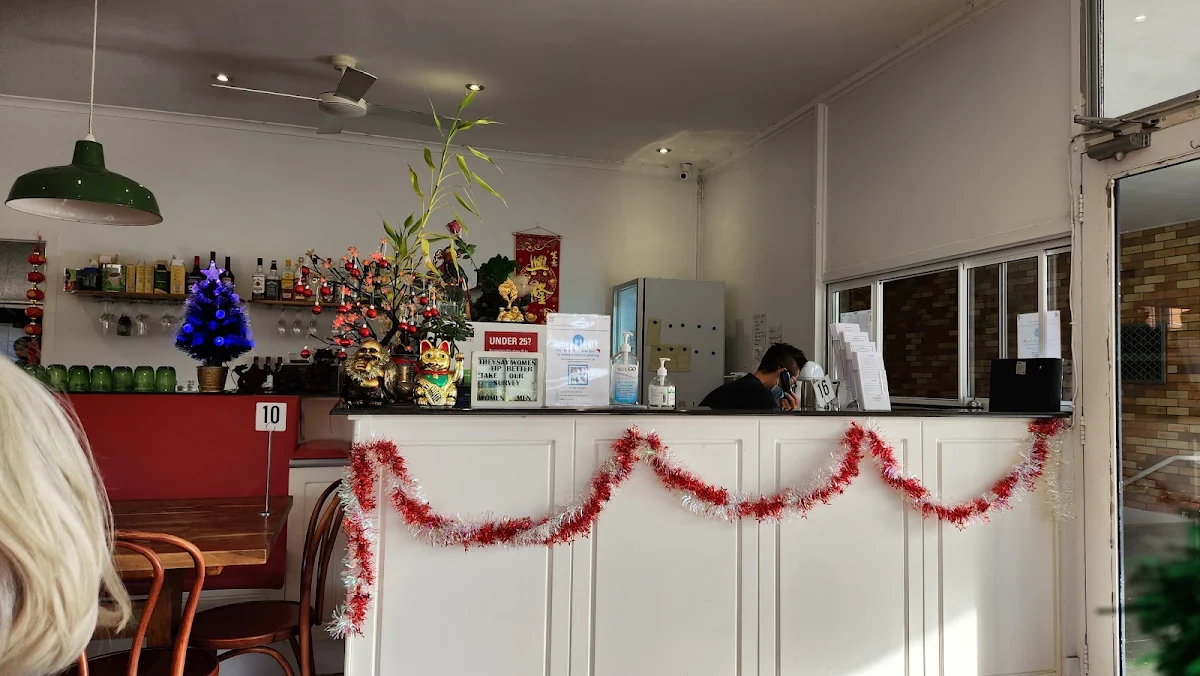 Vibe, Kowin Restaurant