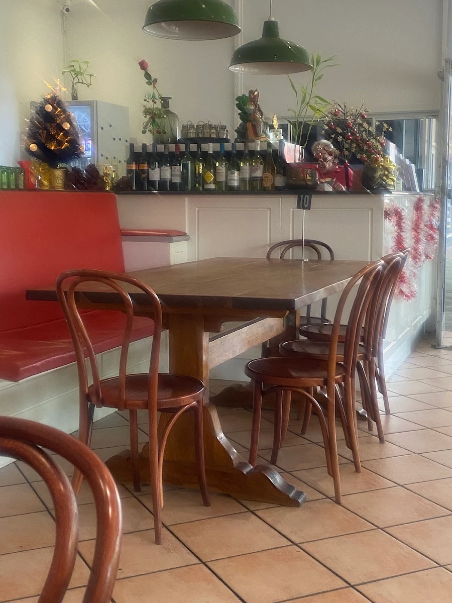 Vibe, Kowin Restaurant