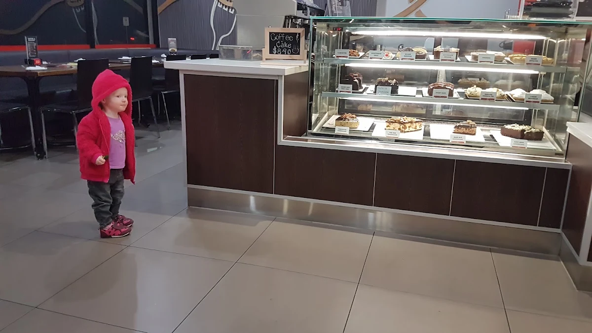 Vibe, Fasta Pasta Gilles Plains