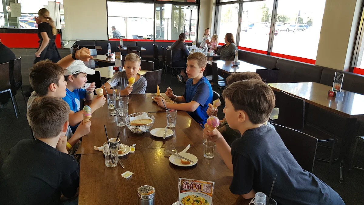 Vibe, Fasta Pasta Gilles Plains