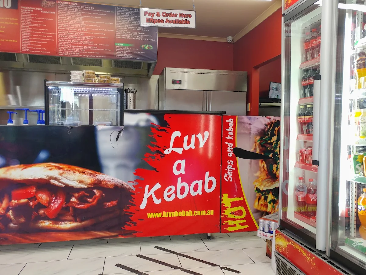 Vibe, Luv A Kebab Pizza
