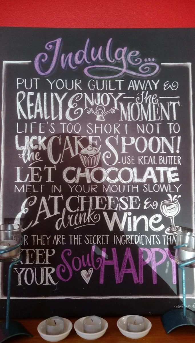Menu, Adelong Cafe