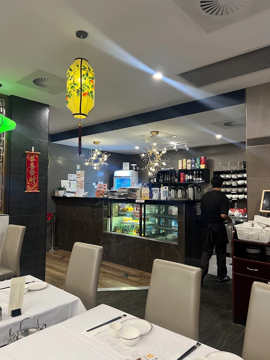 Vibe, Pearl Grill & Hotpot