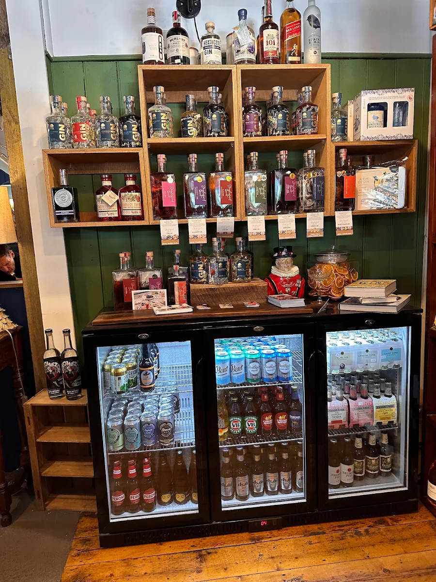 Vibe, Glenlyon General Store