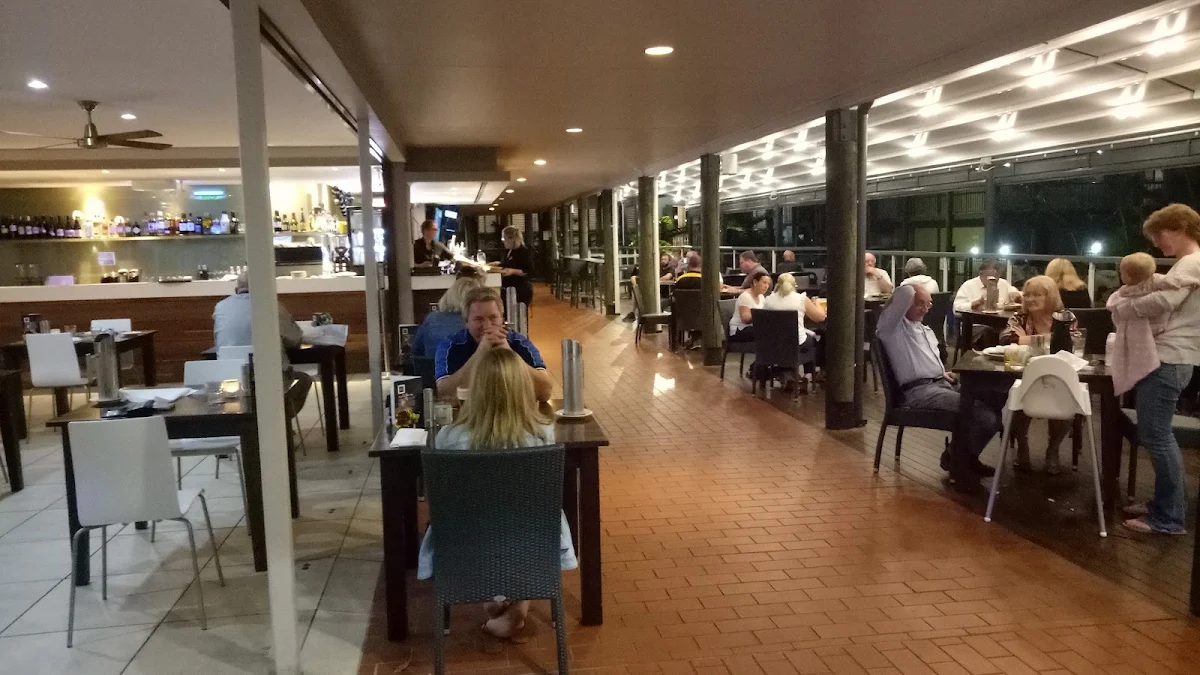 Vibe, Celsius Restaurant