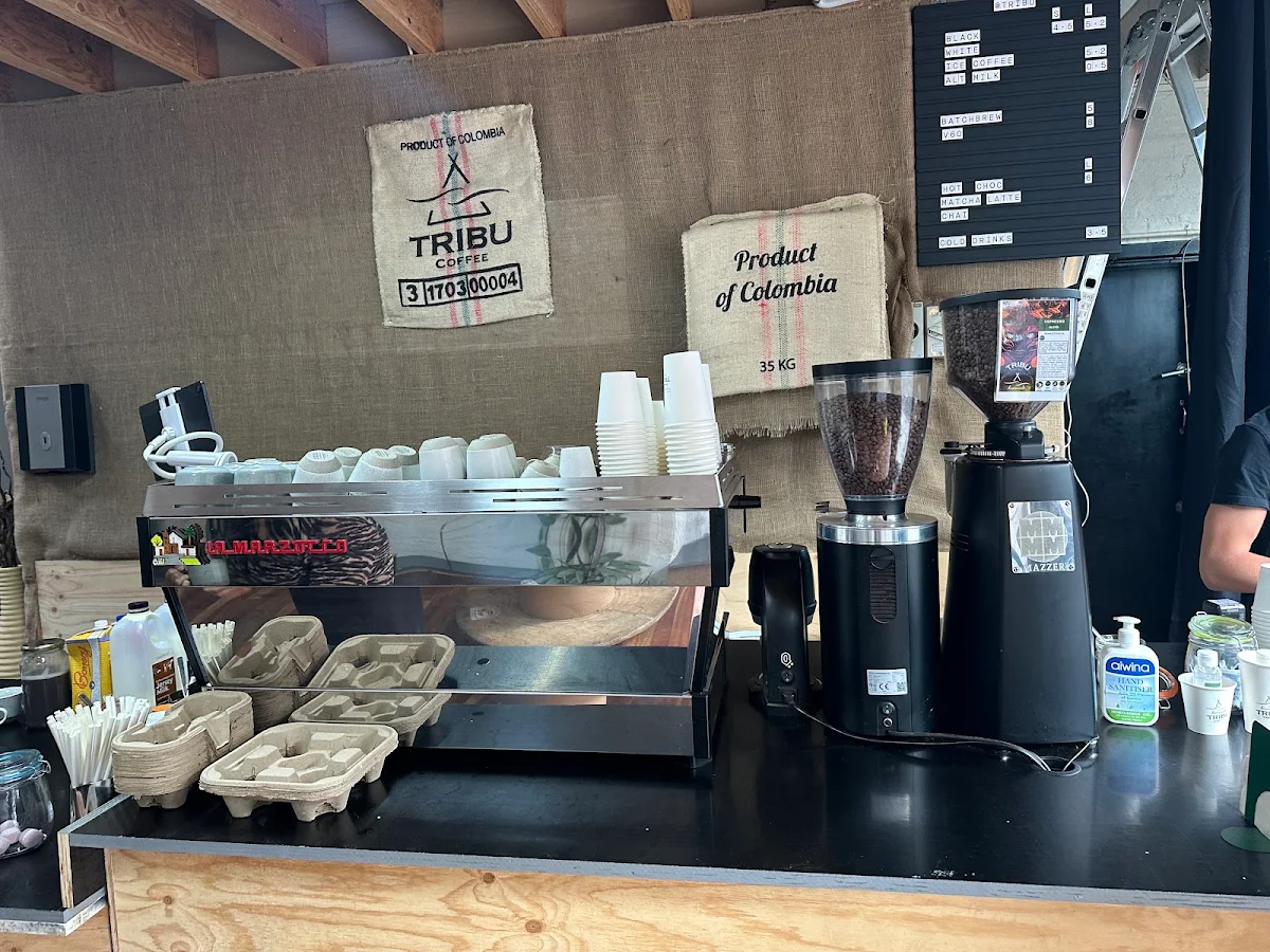 Vibe, Tribu Coffee