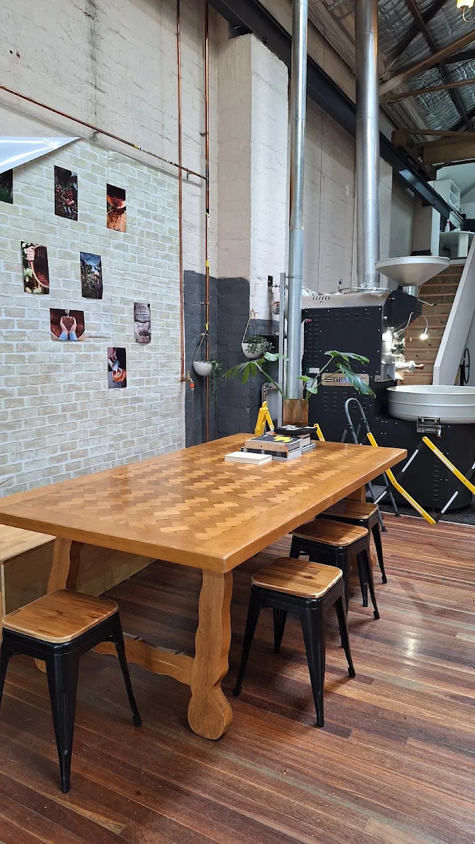 Vibe, Tribu Coffee
