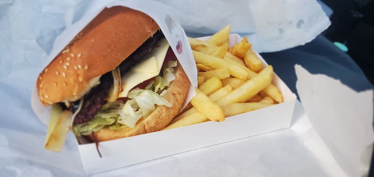 Food & drink, Casula Chicks & Seafood