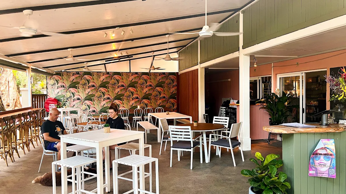 Vibe, The Beach Shack Trattoria Italiana